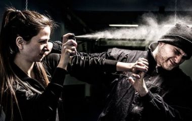 Какой газовый баллончик выбрать, струйный или аэрозольный?