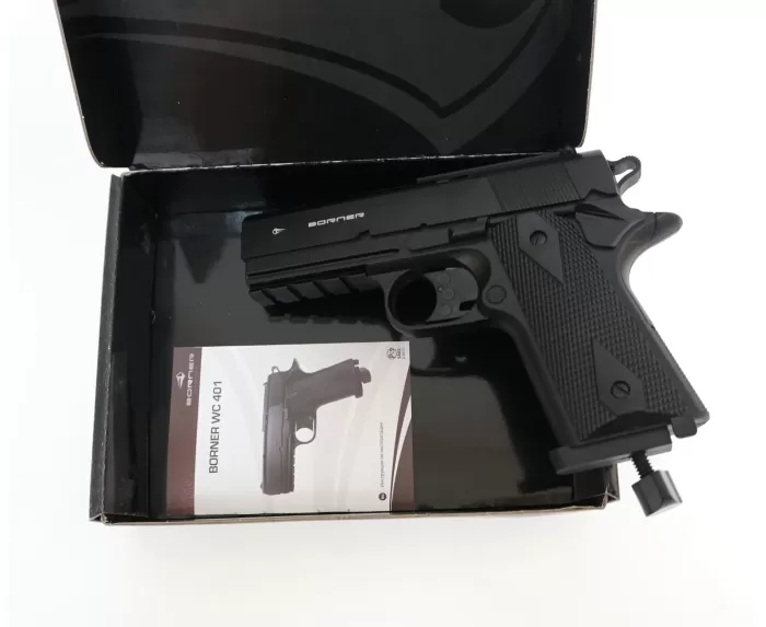Пневматический пистолет Borner Colt Defender